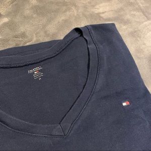 Tommy long sleeve top